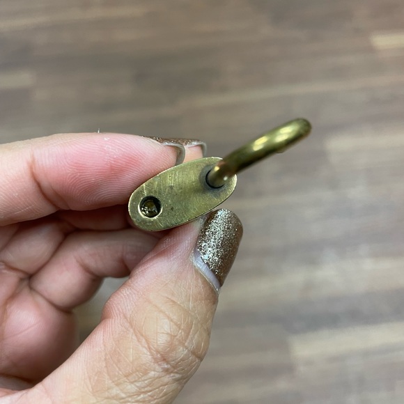 🔐 Authentic Louis Vuitton lock and key - Picture 10 of 11